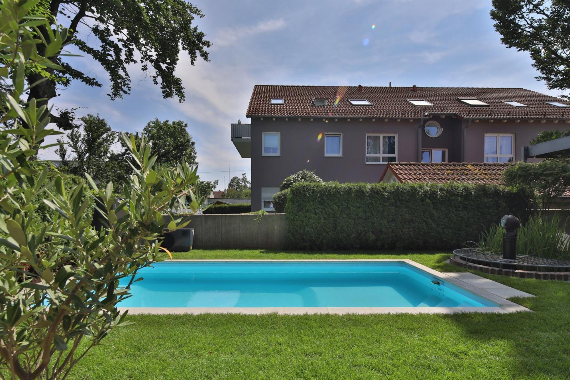 Modernes Studio-Apartment Gersthofen Exterior foto