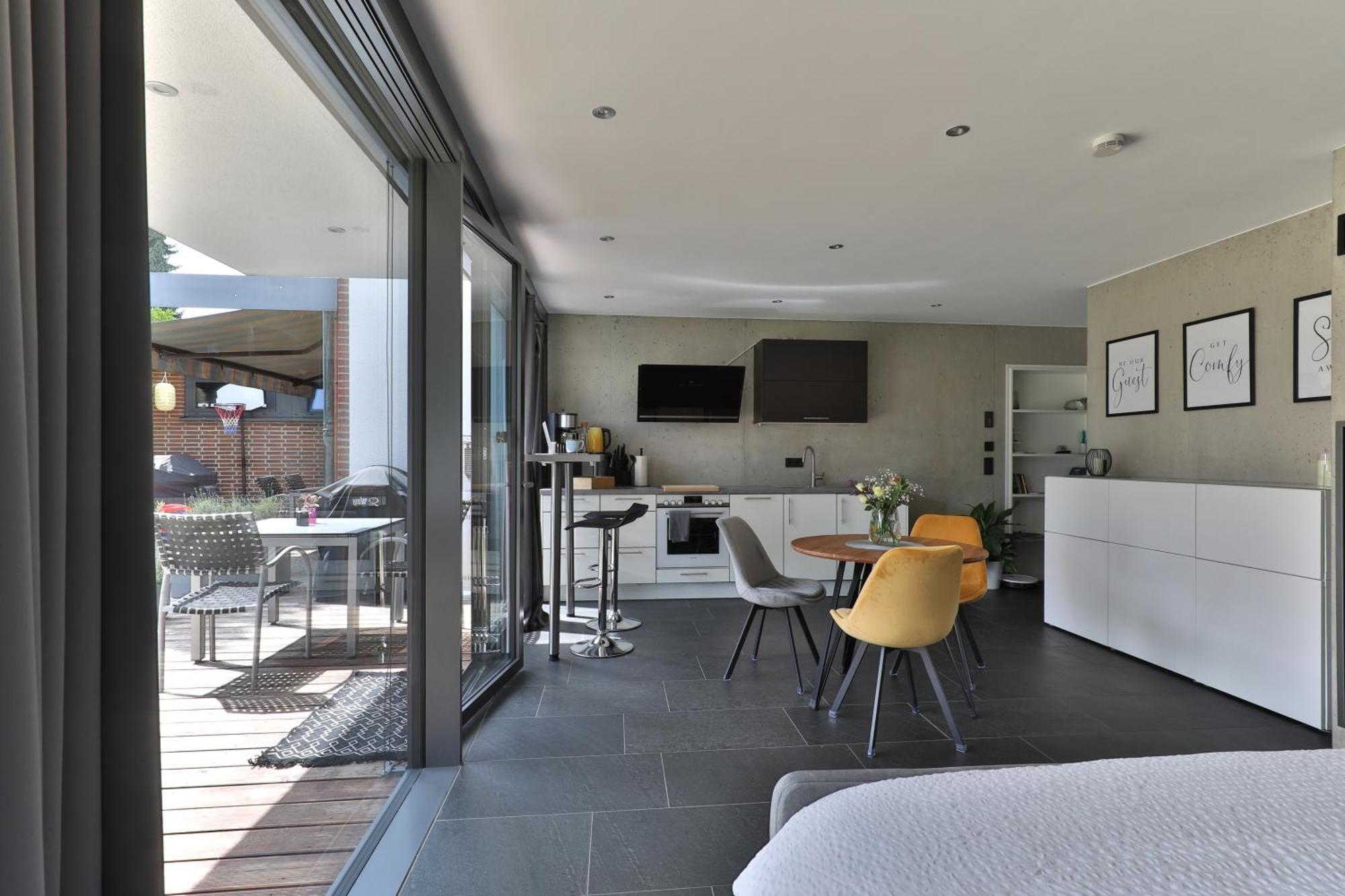 Modernes Studio-Apartment Gersthofen Exterior foto